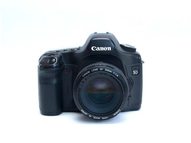 Canon EOS R700